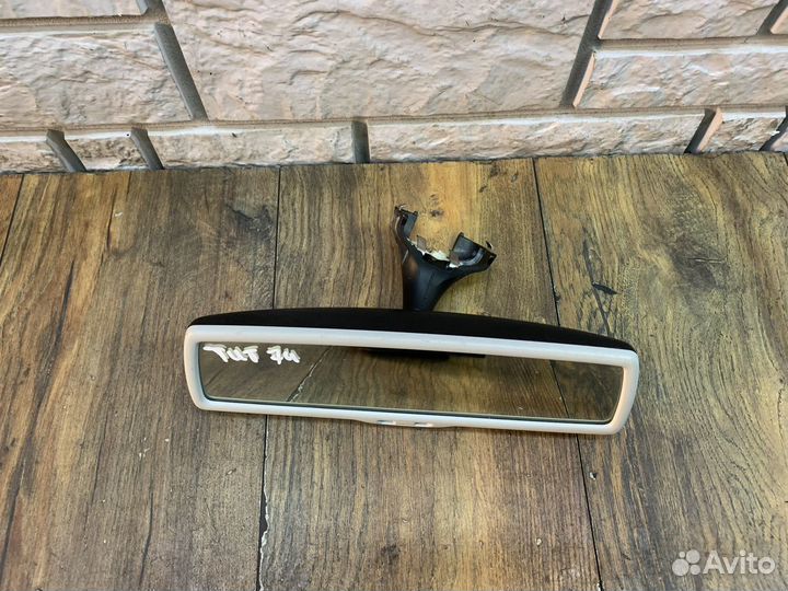 Volkswagen Tiguan Зеркало заднего вида