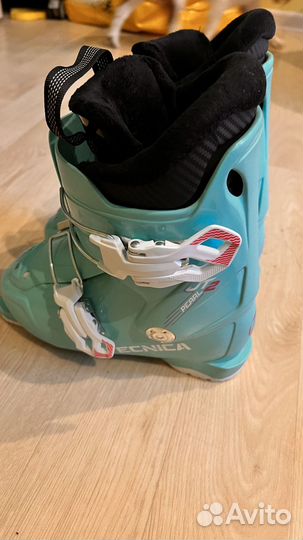 Горнолыжные ботинки