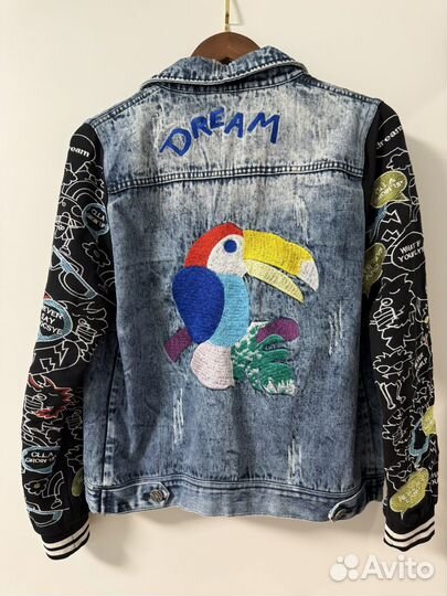 Джинсовая куртка