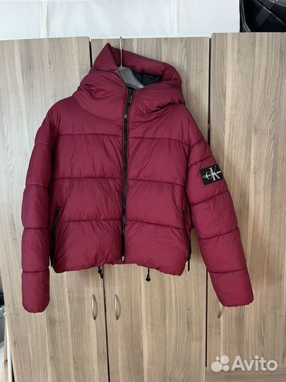 Пуховик Calvin Klein M