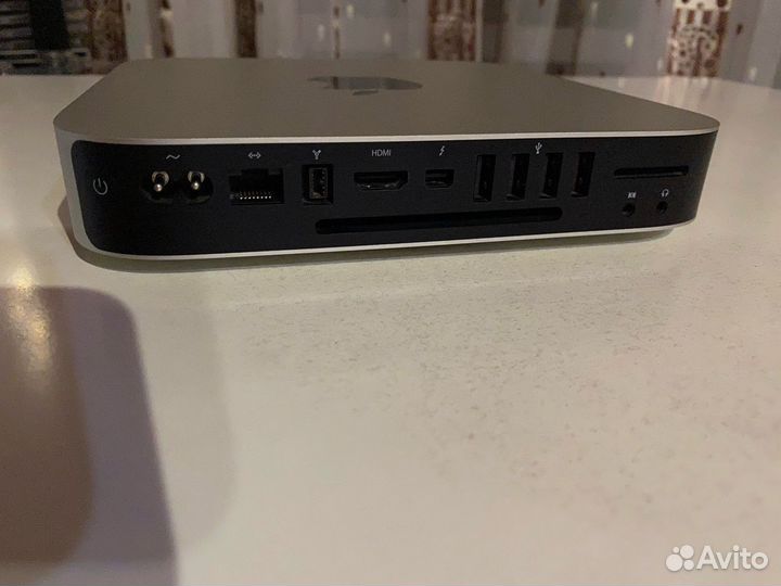 Apple Mac mini mc936 mid2011 i7QC 8Gb ssd120hdd500