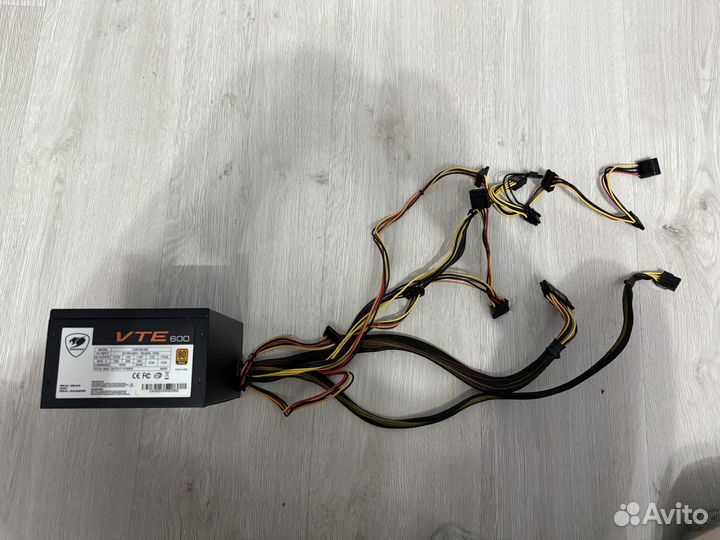 Блок питания cougar vte 600