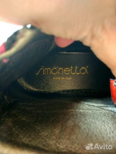 Ботинки Simonetta,38 размер,новые