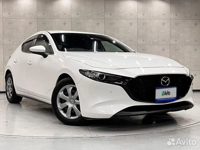 Mazda 3 1.5 AT, 2019, 5 000 км