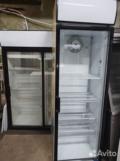 Холодильный шкаф морозильный.Холодильный стол