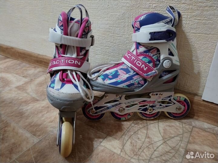 Роликовые коньки для дев. 26-31р / Ролики + защита