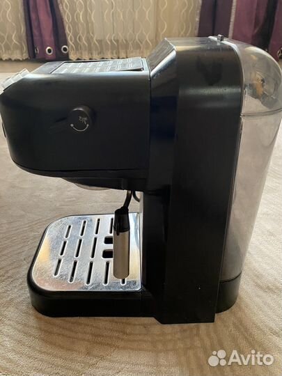 Кофеварка рожковая delonghi
