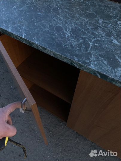 Тумба со шкафами прилавок