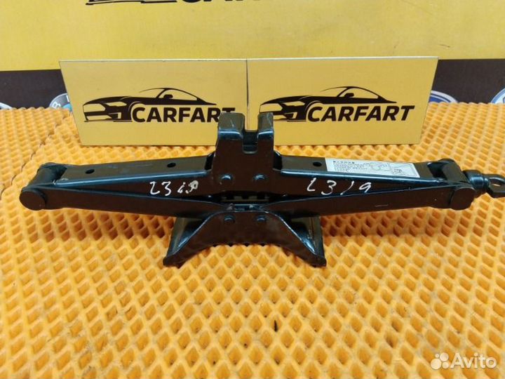 Домкрат Mitsubishi Lancer CS3A 4G18 2008