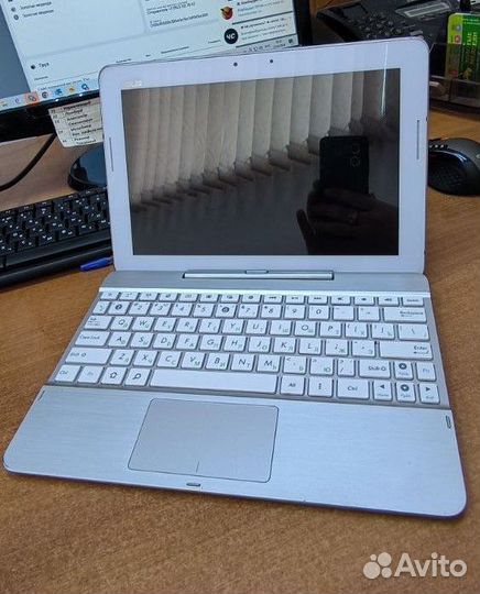 Планшет Asus transformer pad tf303cl
