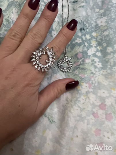 Кулон и кольцо бижутерия