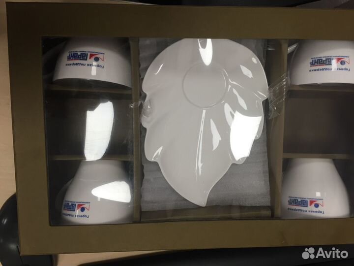 Чайный сервиз на 4 персоны