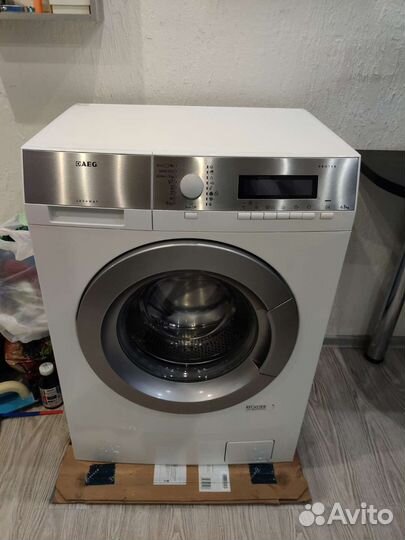 Стиральная машина AEG lavamat модель L85470SL