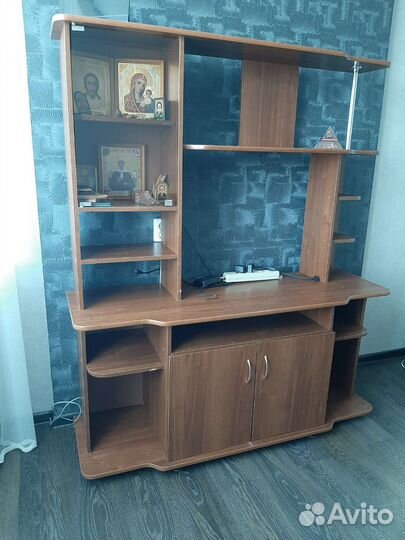 Стенка в гостинную