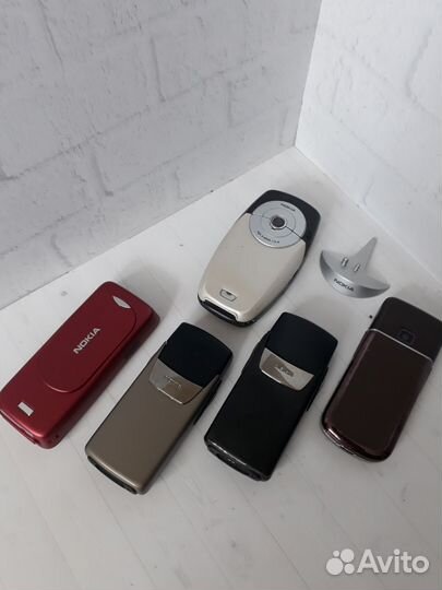 Nokia 8910i