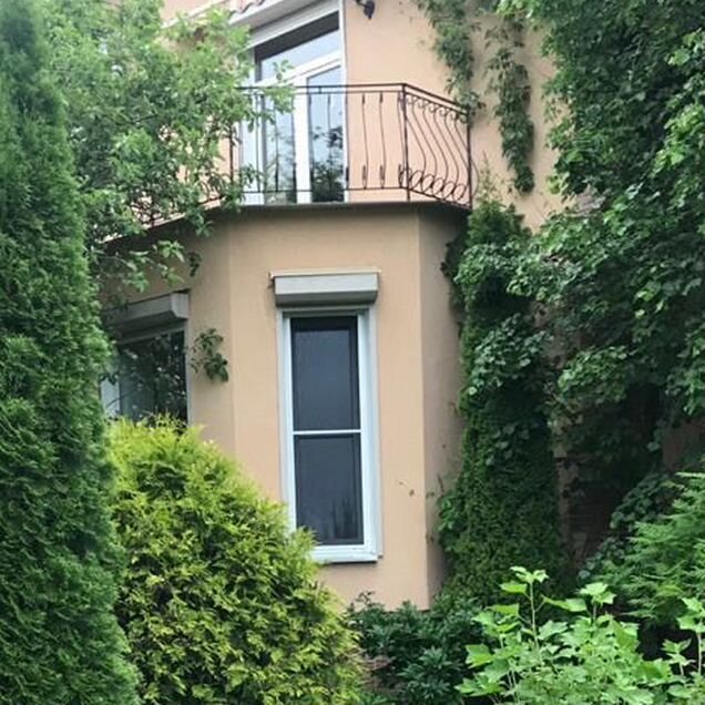 Коттедж 220 м² на участке 8,2 сот.