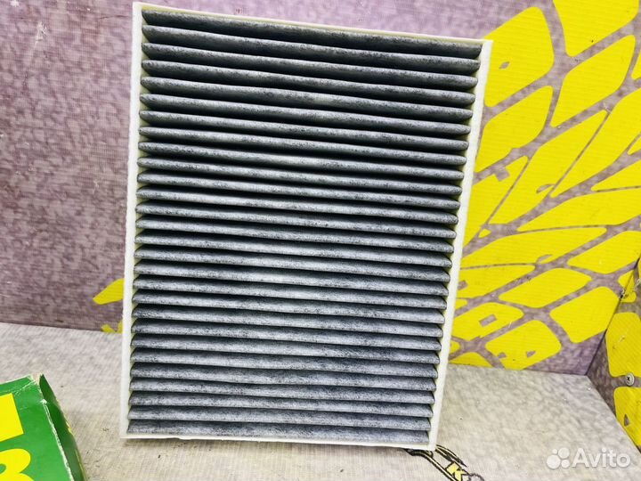Фильтр салонный угольный Туарег Cayenne Кайен