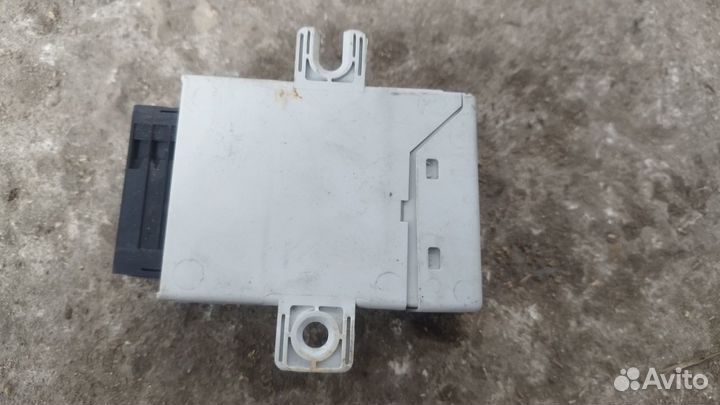 Контроллер давления в шинах Mercedes-Benz S500w220