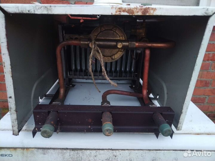 Газовый водонагреватель