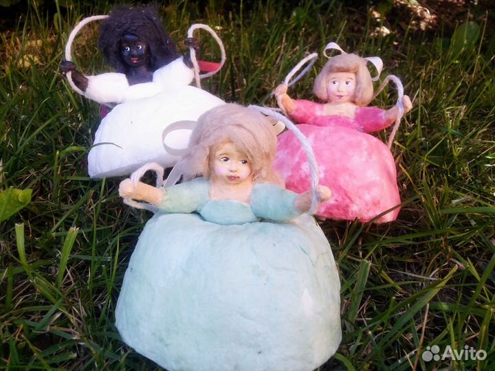 Ватные елочные игрушки девочка на качелях