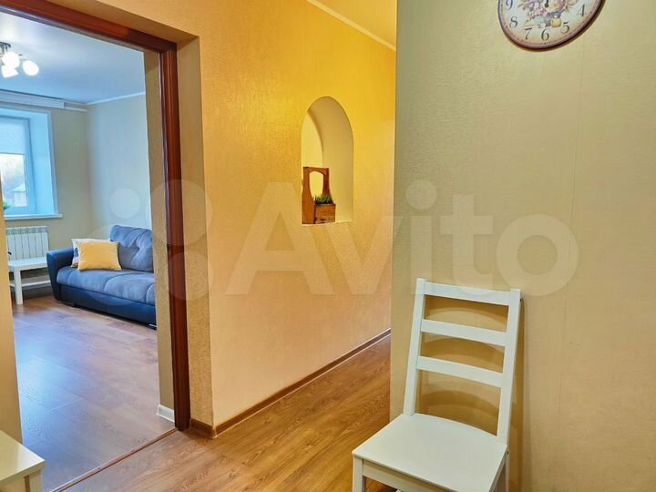 2-к. квартира, 54 м², 2/2 эт.