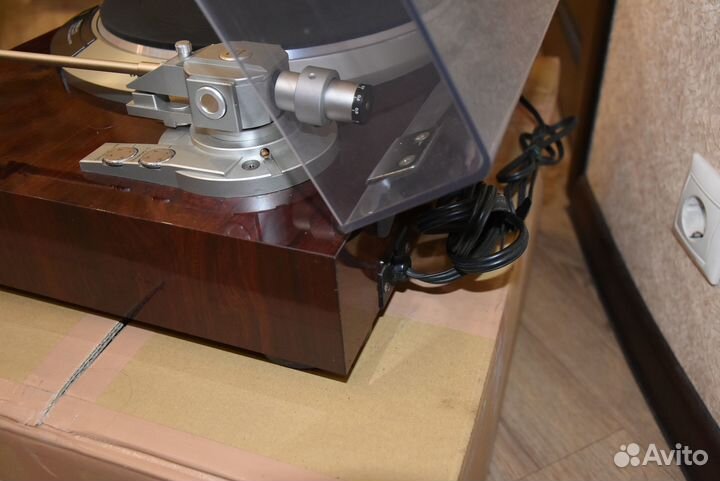 Проигрыватель винила denon DP-57L
