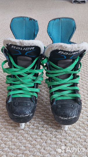 Хоккейные коньки bauer