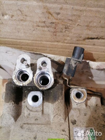 Компрессор кондиционера Hyundai Accent