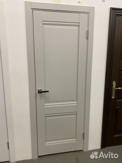 Двери межкомнатные с коробкой новые
