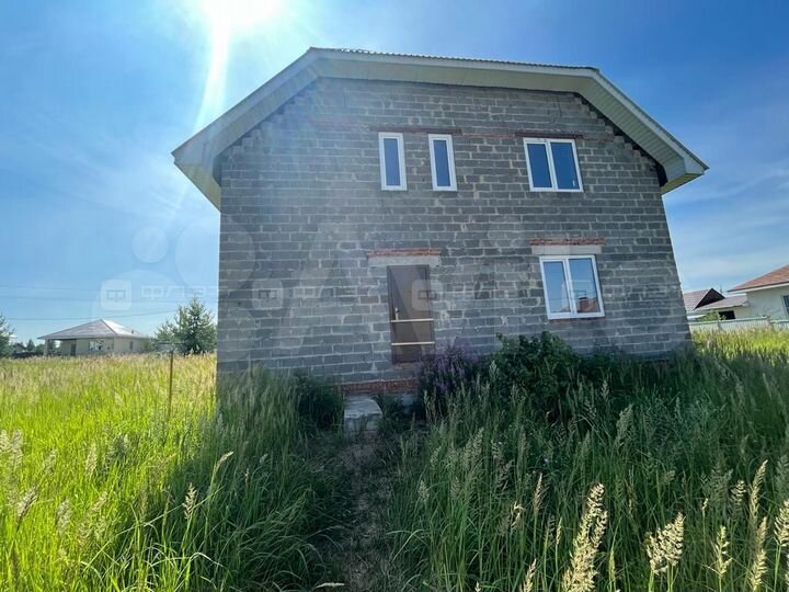 Дом 192 м² на участке 11 сот.