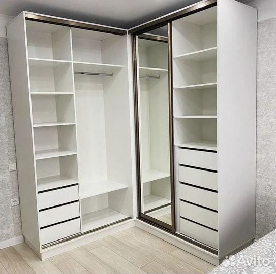 Встроенный шкаф