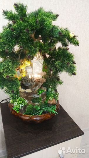 Декоративный фонтан с подсветкой