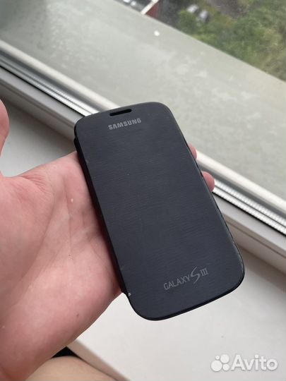 Samsung B2700