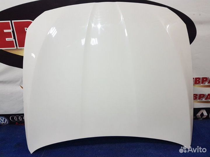 Капот передний Bmw 5-Series F10 N20B20B 2011