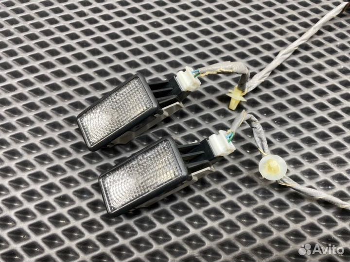 Подсветка дверей Honda Civic FD(4Д) R18A1