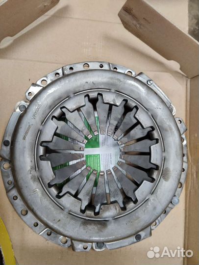 Сцепление киа Венга 2012 год 6 ступеней МКПП