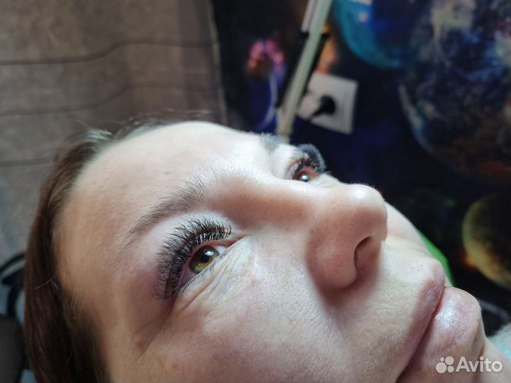 Наращивание ресниц на дому