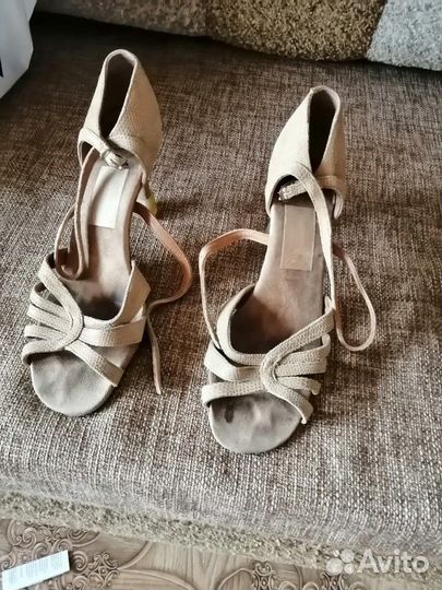 Туфли для бальных танцев