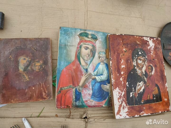 Старинные иконы