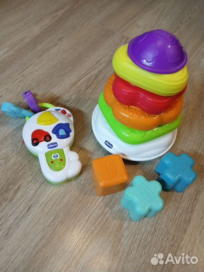 Развивающие игрушки для малышей