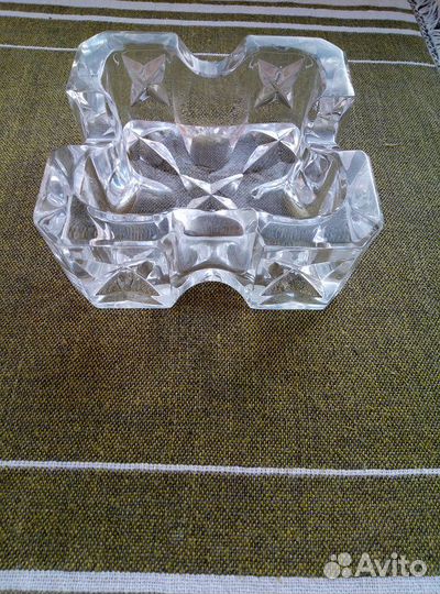 Ваза, пепельница