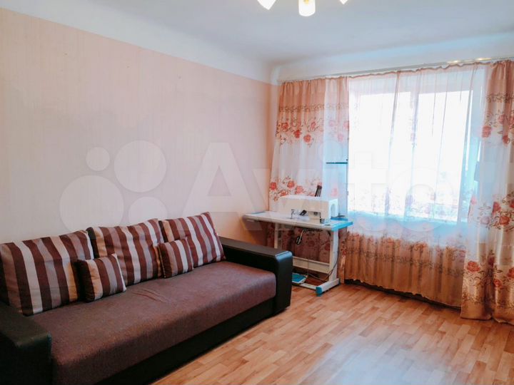 2-к. квартира, 52,5 м², 3/3 эт.