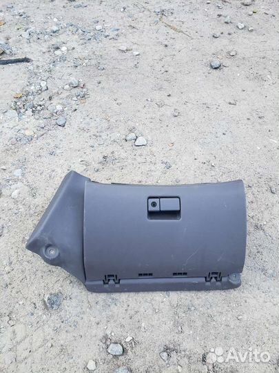 Бардачок Toyota celica t23