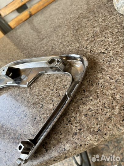 Молдинг бампера переднего правый LADA xray