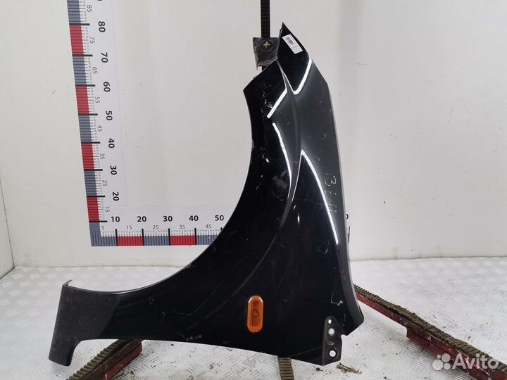 Крыло переднее левое для Ford Fiesta 5 1405185