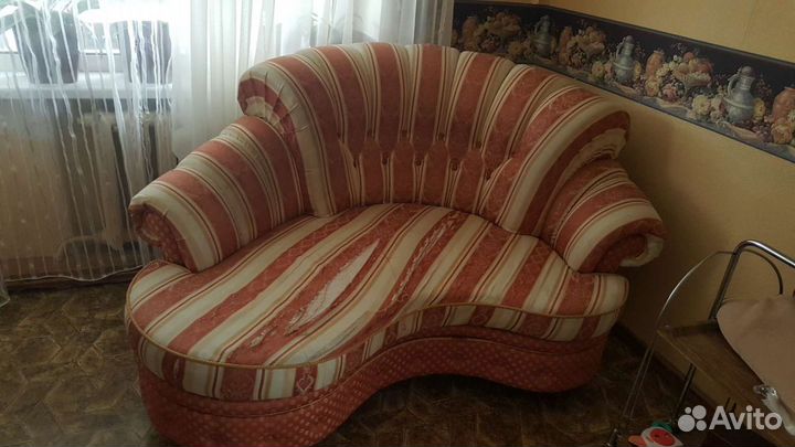 Диван угловой