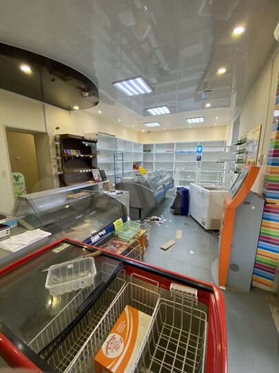 Нежилое тороговое помещение 57,1 м²