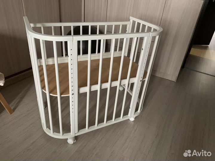 Приставная кроватка