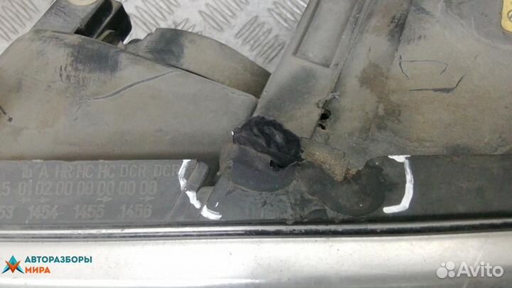 Фара левая Volkswagen Touran 2006