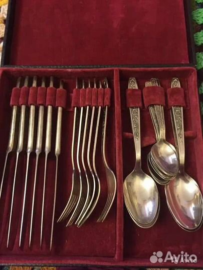 Набор столовых приборов мельхиоровые